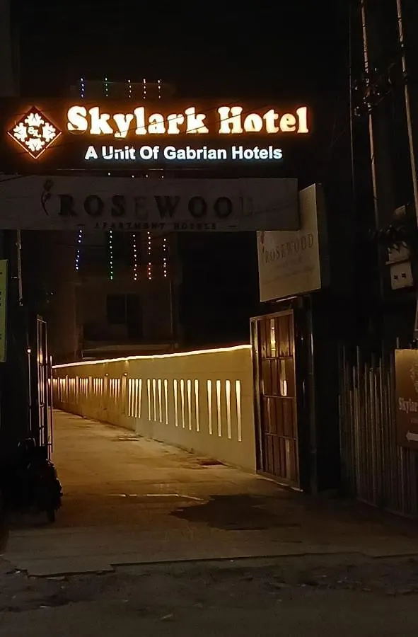 גורגאון Skylark Hotel By Gabrian Hotels הודו
