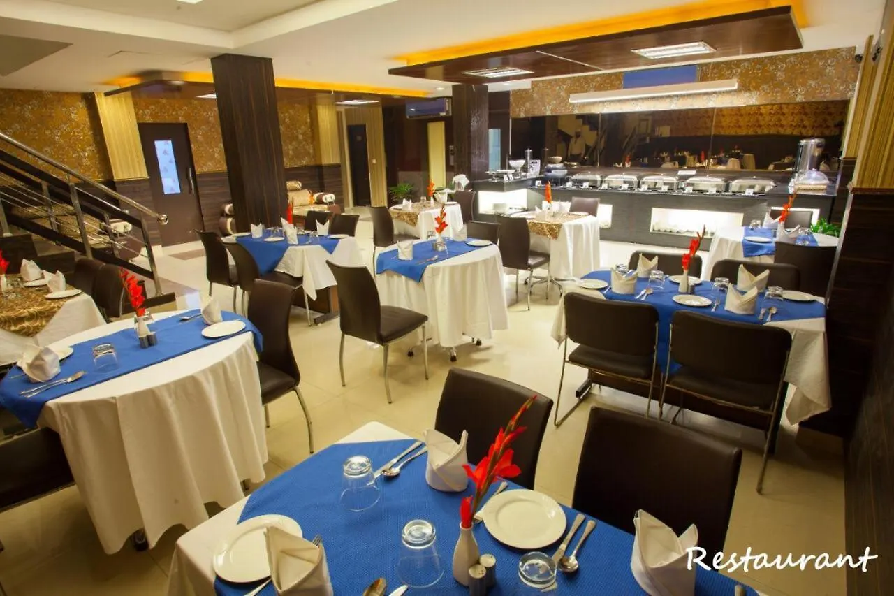 גורגאון Skylark Hotel By Gabrian Hotels